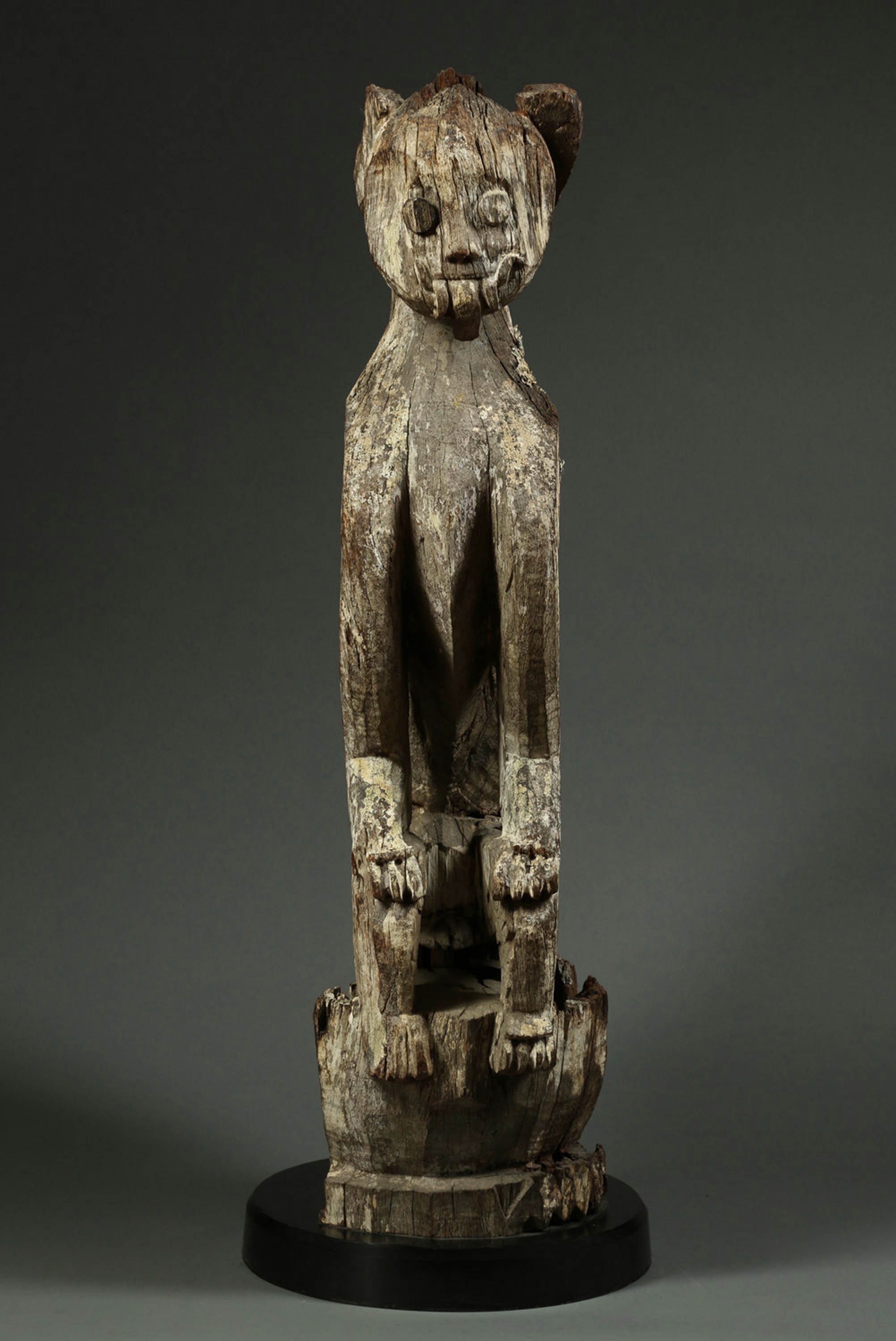 1176: Feline Spirit Sculpture (Patong)